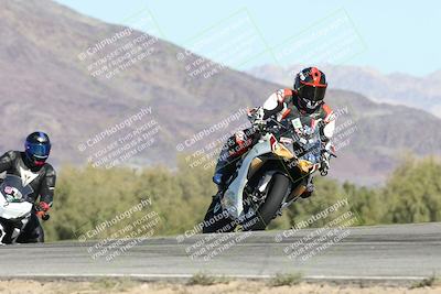 media/Dec-04-2025-Racers Edge (Thu) [[5ebc9f124d]]/3-B Group/4-Session 2 (Turn 9 Entry)/